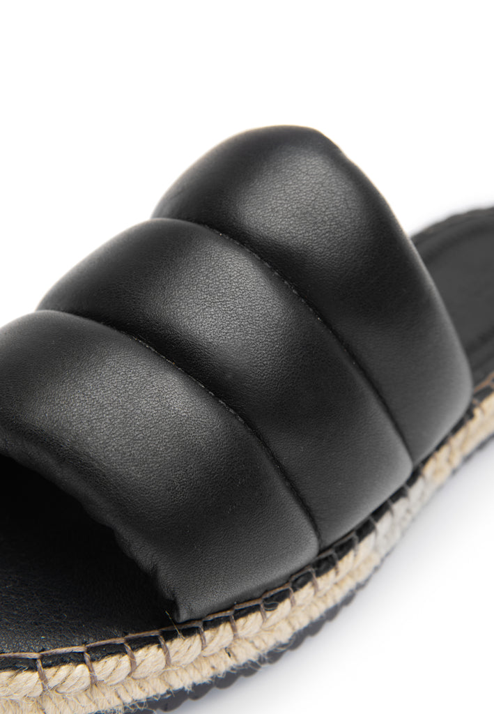 Last Studio Selby Leather Sandals Black